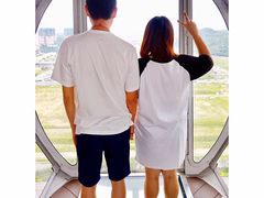 -影汇之星8字形摩天轮