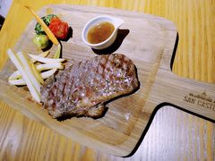 西冷牛排-SEN CASTLE城堡西餐(创意设计中心店)