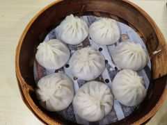 -莱莱小笼·乔艾