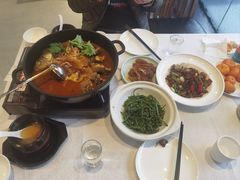 -鄱阳湖·江西小炒·瓦罐煨汤(五道口店)