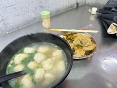 墨鱼丸云吞-放鸡岛之美食