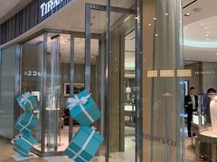 -Tiffany & Co.蒂芙尼
(广州太古汇店)
