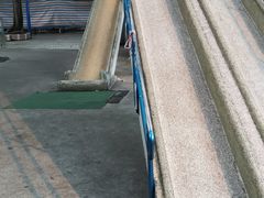 -顺德大良半月城游乐场