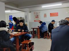 大堂-宝瑞门钉肉饼店