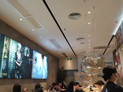 -俏凤凰(美林M·LIVE天地东座店)