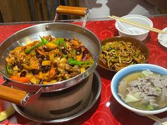 -冯烫烫跷脚牛肉·川菜小馆(武胜西街店)