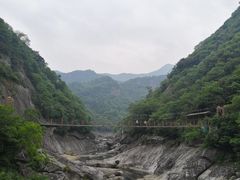 -燕子河大峡谷天坑仙境