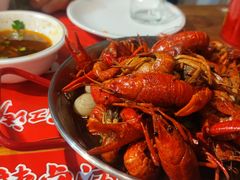 -李双猪·小龙虾·烧烤·羊肉煲(乐山店)