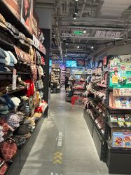 -酷乐潮玩(七宝领展广场店)