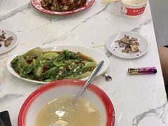 -江城燕子大排档(江汉路步行街店)