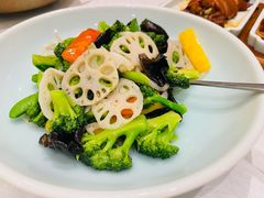 荷塘月色-金狮麟·新豫菜(金码大厦店)