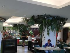 -亮马河饭店翠雅咖啡厅