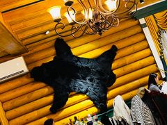 -米德维奇俄式西餐厅(西六道街店)
