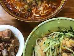 酸菜牛肉面-四方面荘(常丰花园店)