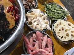 -渝味黄姐火锅(黄泥村店)