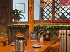 -旺角小渔村·海肠捞饭开创者(环山路店)