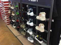 -法雅体育工厂店(皂君庙路店)
