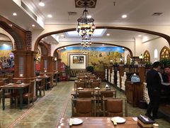 大堂-清真·玛丽亚新疆菜主题餐厅(浙江中路店)
