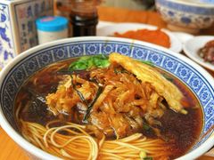 -沪西老弄堂面馆(定西路店)