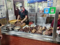 -闫家驴肉火烧(五四店)