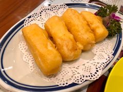 脆皮炸鲜奶-小龍鳳餐室(番禺路店)