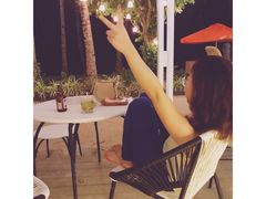 -Cha Cha's Beach Cafe