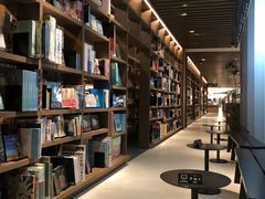 -茑屋书店(天目里店)