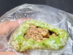 秶毛团青团-沈大成(南京东路店)