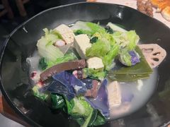 -万记麻辣烫国展总店