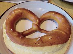 碱水面包-The Diner X餐厅(青岛万象城店)