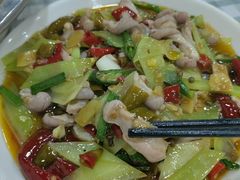 -卢六川汤肉(南方花园店)