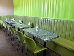 -油梨树AVOCADO TREE(顺义新国展店)