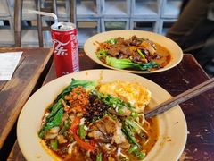-方铲铲·成都板凳面(滨江银泰店)