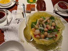 脆果水芹藕苗炒百合-嘉麟楼