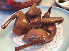 瑞珍一品乳鸽-新加坡瑞珍•海河观景餐厅