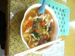 牛肉面-品味轩(华山路店)