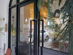 门面-彳亍咖啡·这里(水湾路店)