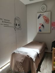 -诗丽华黛美容院