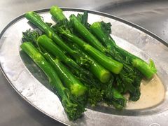 炒芥兰-红星光发煲仔饭(大石街店)