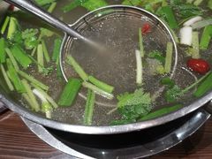 -乡土黄·鲜牛肉火锅·小龙虾(兴业街店)