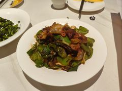 -小河公主秘制烤羊腿(小绿谷店)