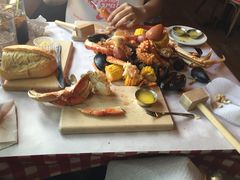 -The Crab Pot Seattle