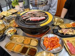 -胡悦里韩式烤肉(芝罘万达广场店)