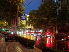 -梅龙镇广场