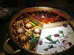 -湊湊火锅·茶憩(东城万达店)