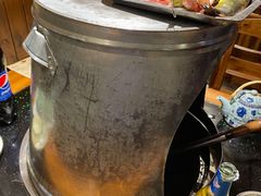 -地锅公社·现炒地锅鸡·地锅鱼·夜宵(罗锦路店)