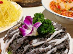 -贵府酸汤牛肉火锅·贵州老字号(飞山街店)
