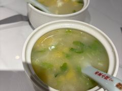 -乔家小院•非遗驴肉•本地小海鲜(滨河路店)
