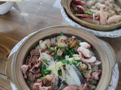 四拼煲仔饭-崖口煲仔饭