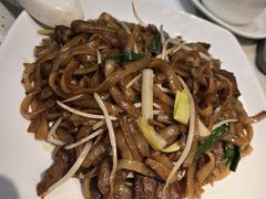 -香港新发烧腊茶餐厅(水围店)